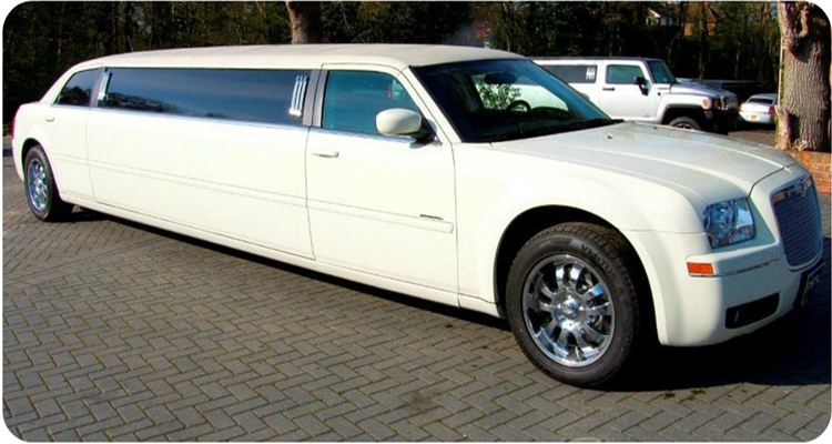 white-chrysler-300c-limousine100